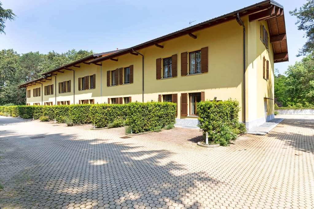 B&B Hotel Malpensa Lago Maggiore Vergiate Eksteriør billede