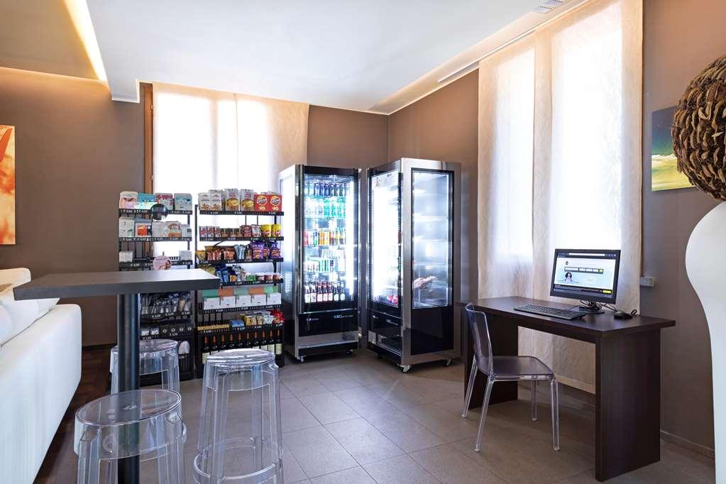 B&B Hotel Malpensa Lago Maggiore Vergiate Interiør billede