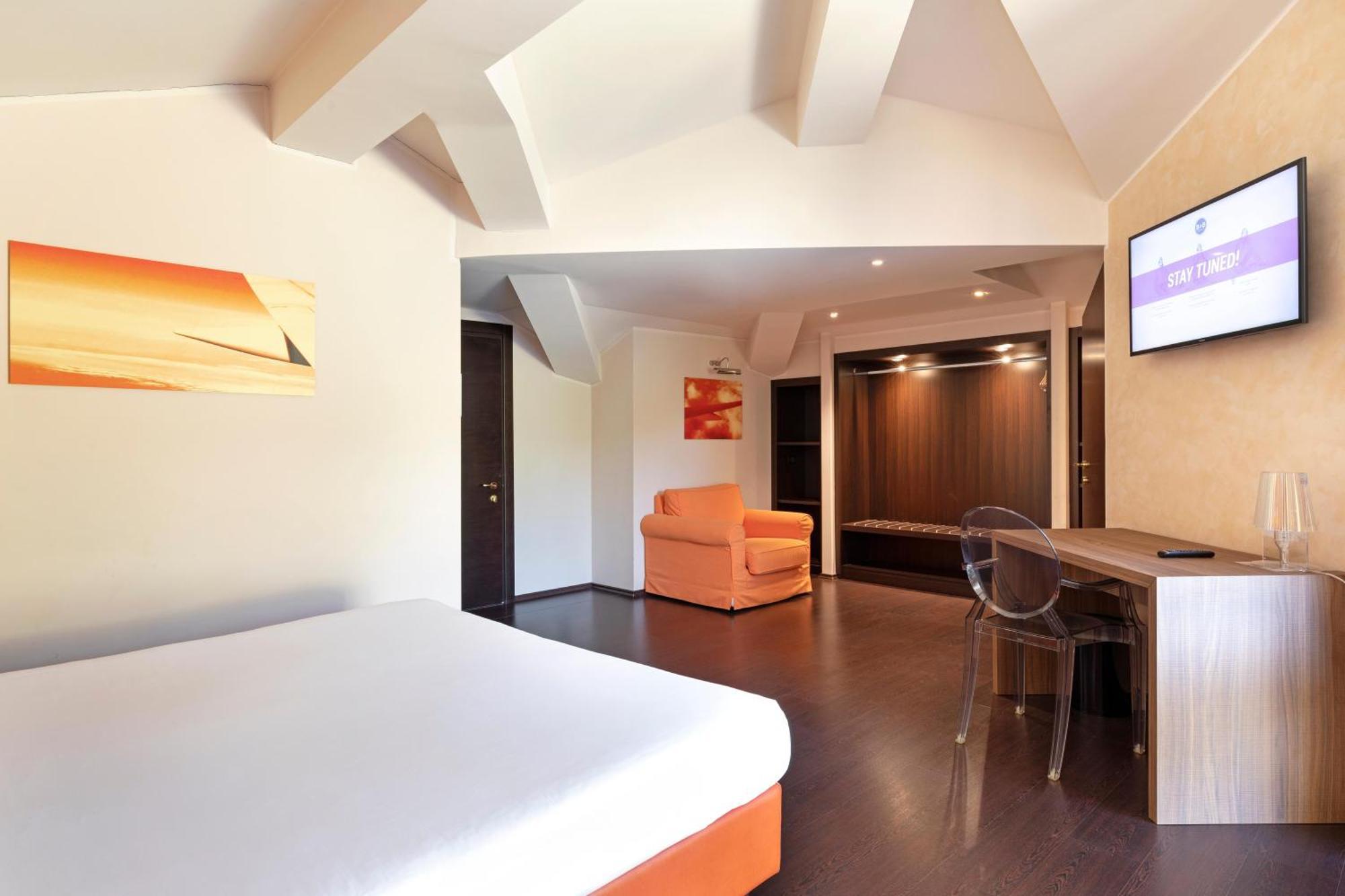 B&B Hotel Malpensa Lago Maggiore Vergiate Eksteriør billede