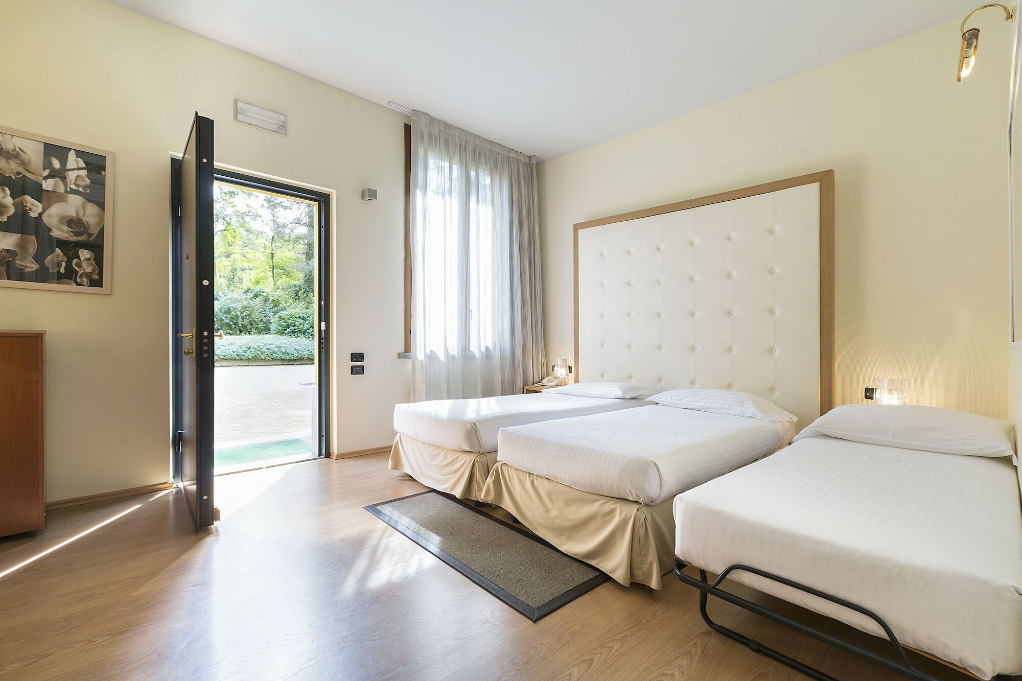 B&B Hotel Malpensa Lago Maggiore Vergiate Eksteriør billede
