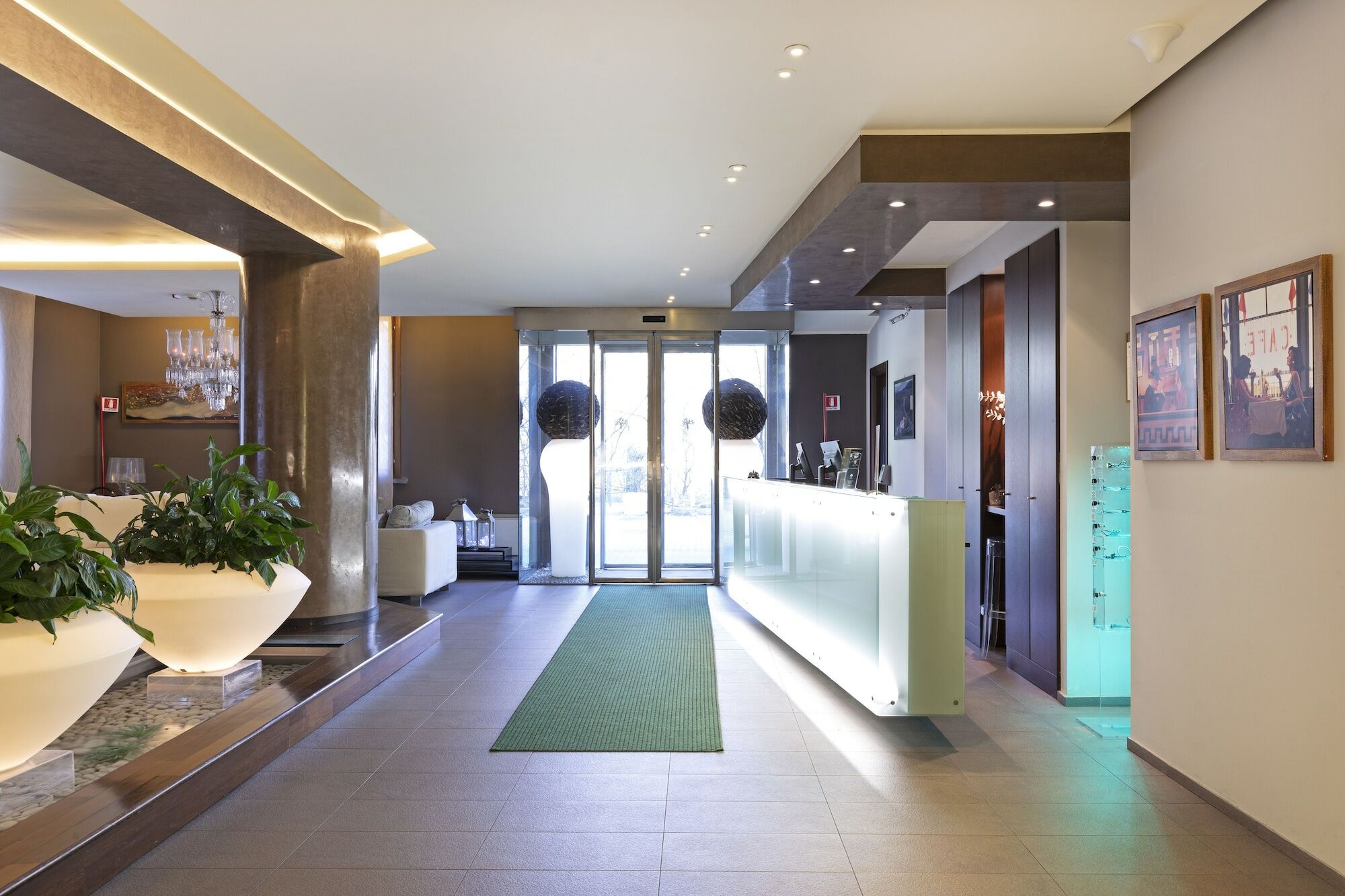 B&B Hotel Malpensa Lago Maggiore Vergiate Eksteriør billede